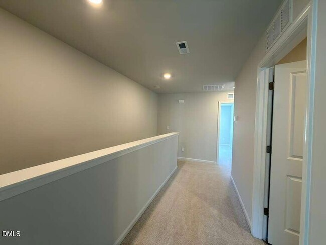 Building Photo - 6025 Grey Colt Wy