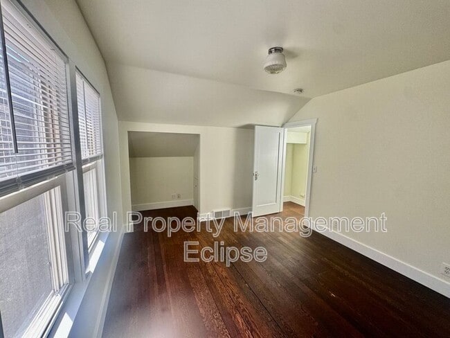 Building Photo - 843 NW 63rd St