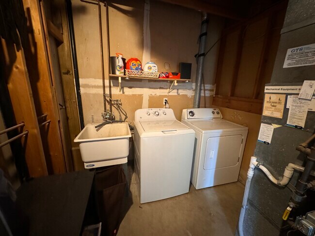 Utility room - 15331 95th Ave N