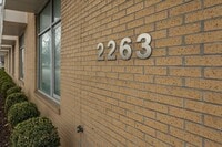 Building Photo - 2263 Young Ave