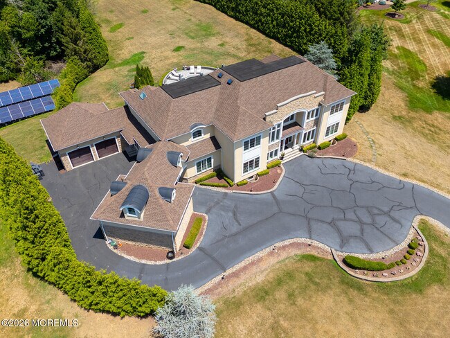 Building Photo - 2 Hop Brook Ln