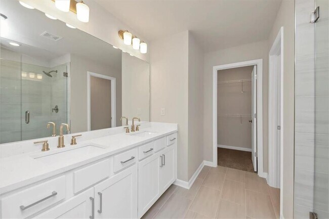 Building Photo - 136 Matson Run SW