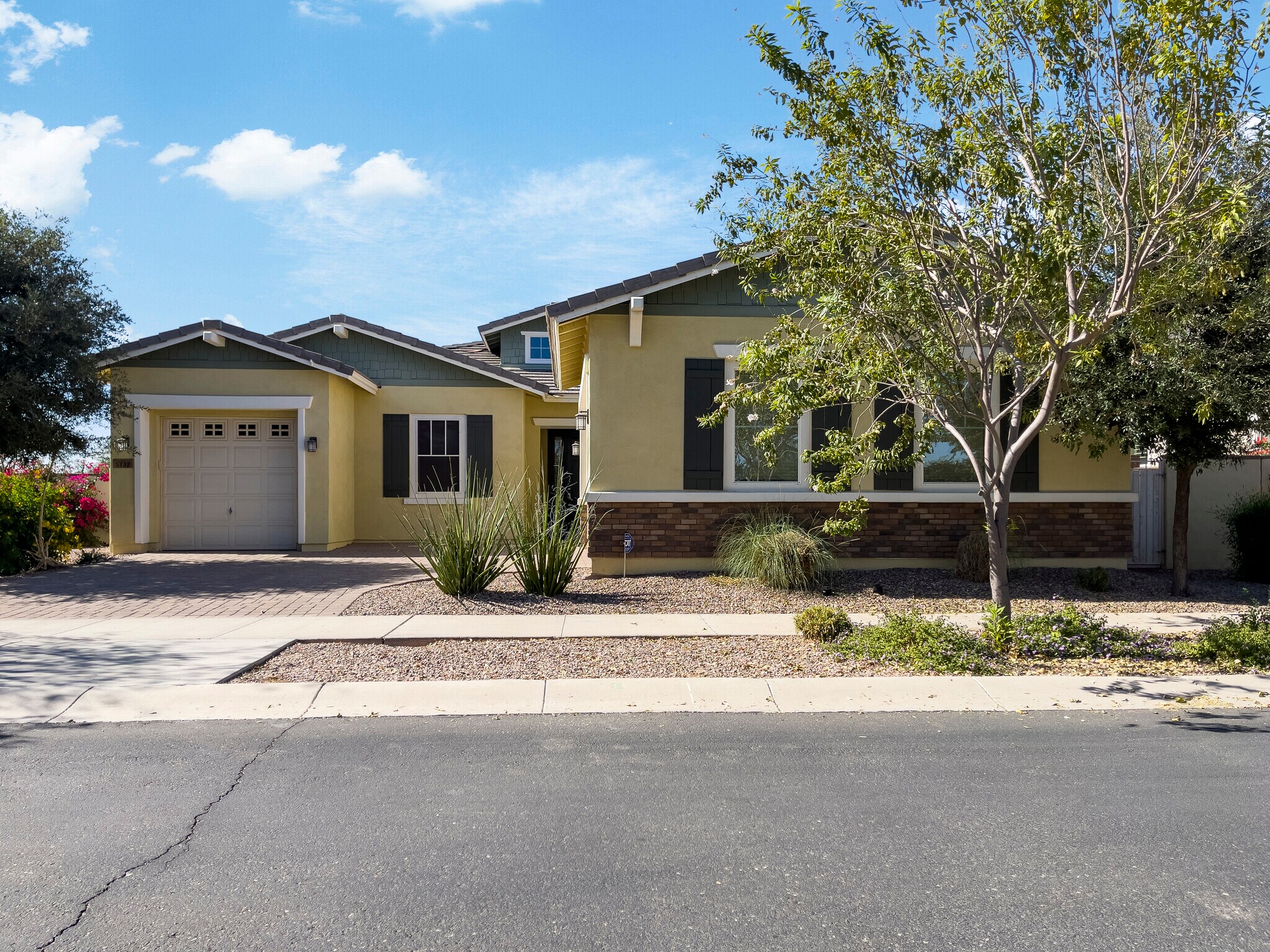 Building Photo - 5132 S Centric Way