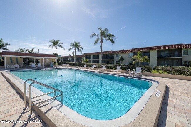 Building Photo - 201 St Lucie Ln