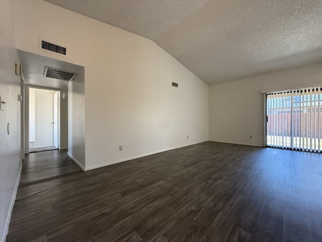 Building Photo - "Charming 4-Bedroom Haven with 2 Baths in ...