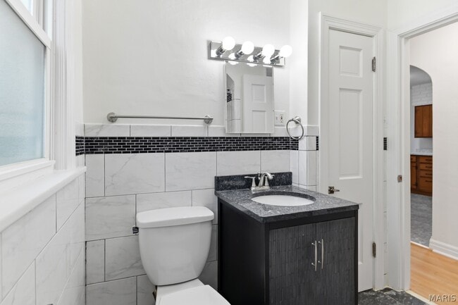 Building Photo - 5826 Telegraph Rd