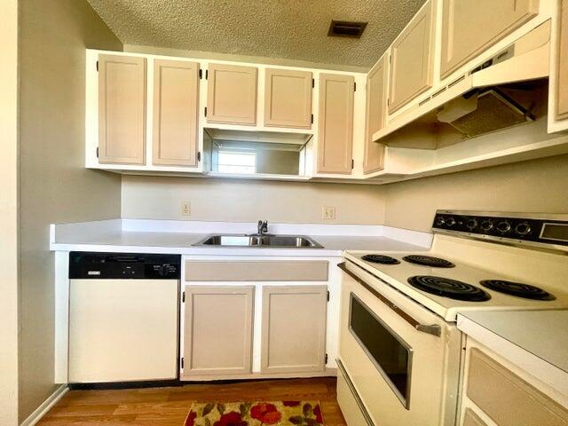 Building Photo - 1225 NW 21st St