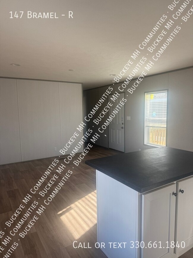 Building Photo - 147 Bramel-R