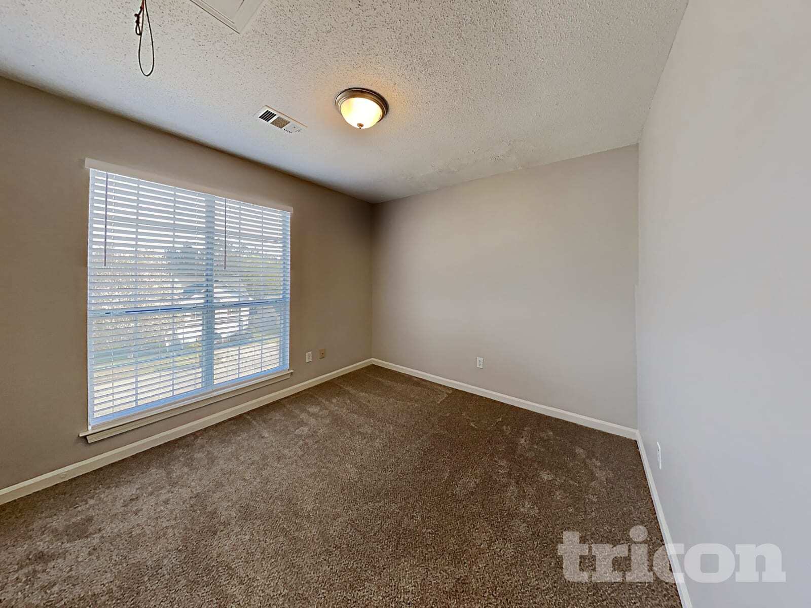 Building Photo - 947 Chase Trail