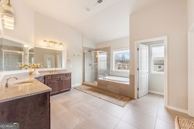 Building Photo - 2422 Brewer Way