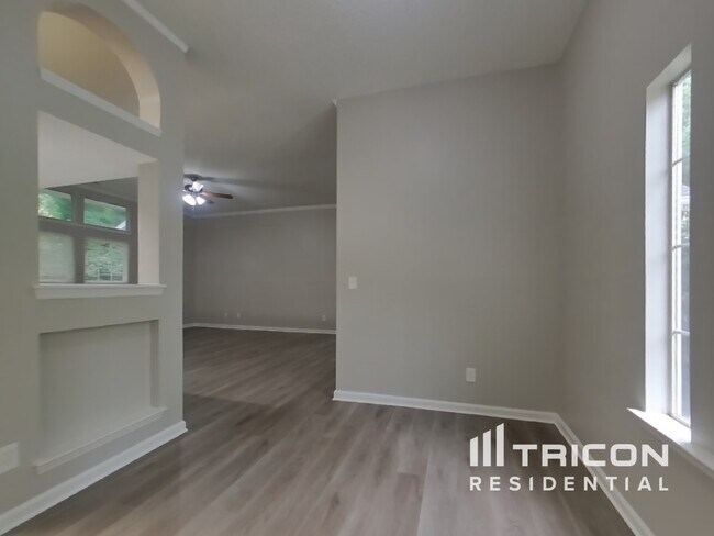 Building Photo - 9929 Elsenham Ln