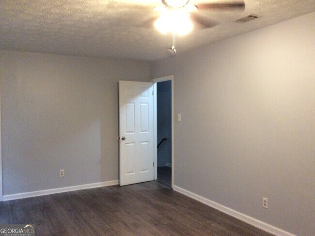 Building Photo - 3667 Chimney Ridge Ct