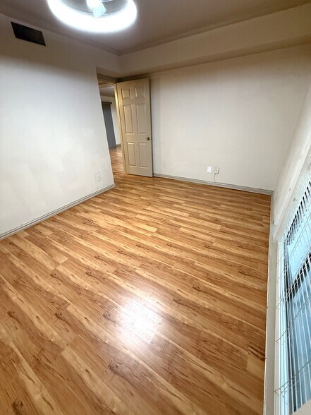 Building Photo - 4557 N O'Connor Rd