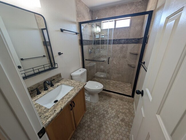 Building Photo - 4839 Lames Dr