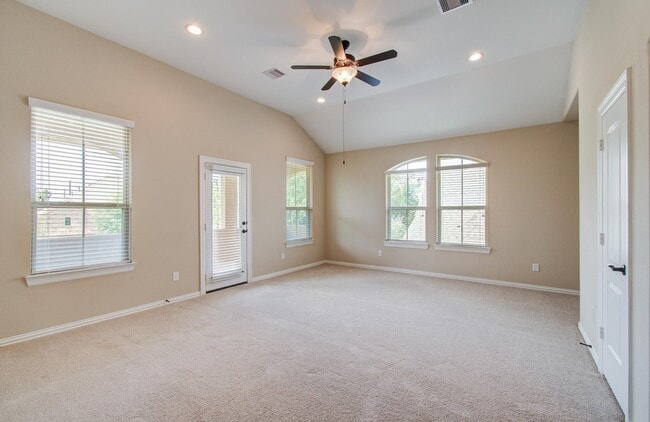 Building Photo - 27514 Stonebrook Manor Ln