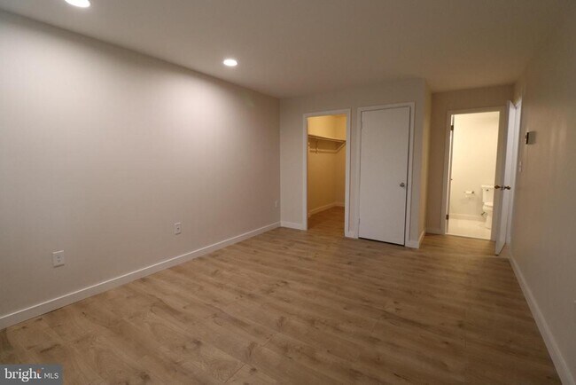 Building Photo - 7505 Democracy Blvd