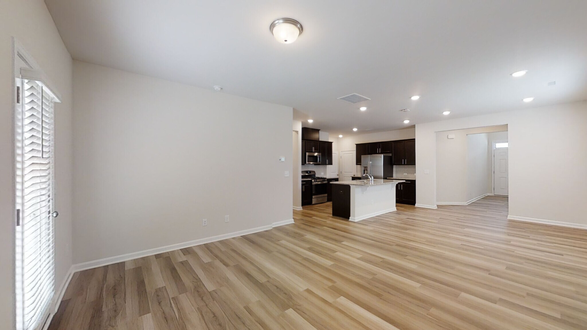 Building Photo - 103 Silver Fir Ln