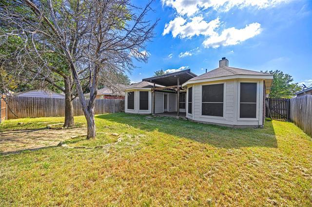 Building Photo - 2800 Dover Dr