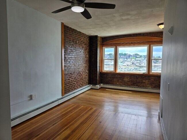 Building Photo - 235 Washington Ave