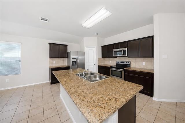 Building Photo - 2632 Gains Mill Dr