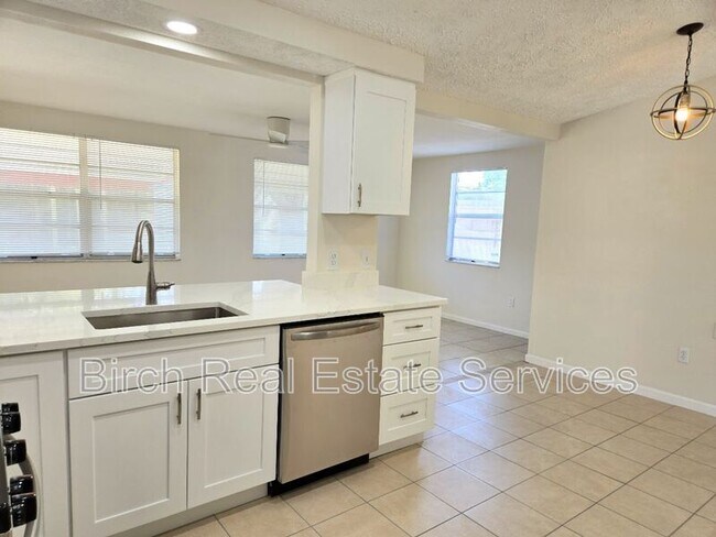 Building Photo - 6448 Reno Ave