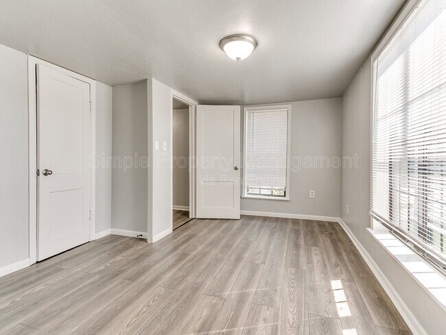 Building Photo - 9706 N Garnett Dr