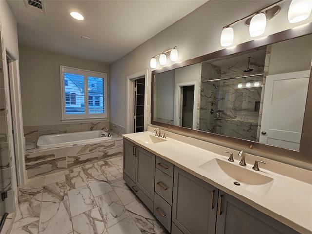 Building Photo - 1139 Manacor Ln