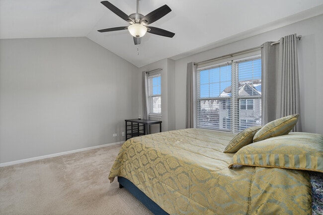 Building Photo - 3460 Bradbury Cir