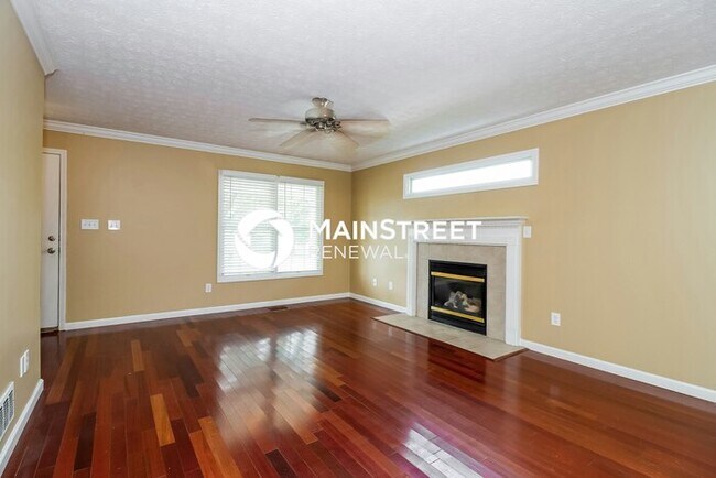 Building Photo - 3 Bedroom Pet-Friendly Home in Louisville,...