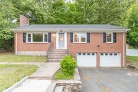 Building Photo - 3 Bedroom, 2 Bathroom home with Finished B...