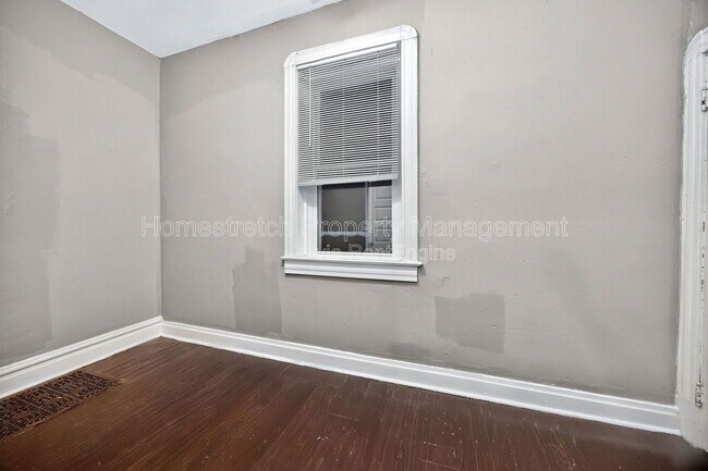 Building Photo - 8606 Church Dr