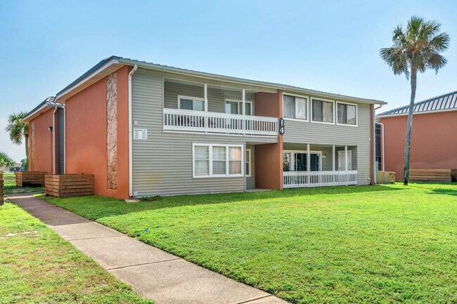 Building Photo - 4000 Gulf Terrace Dr