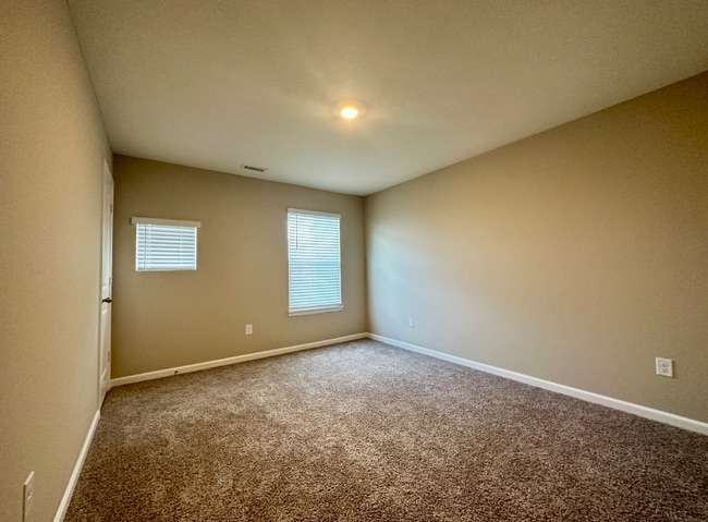 Building Photo - 5344 Orwell Ct