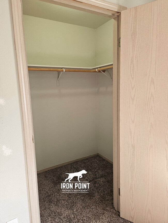 Building Photo - DAL584