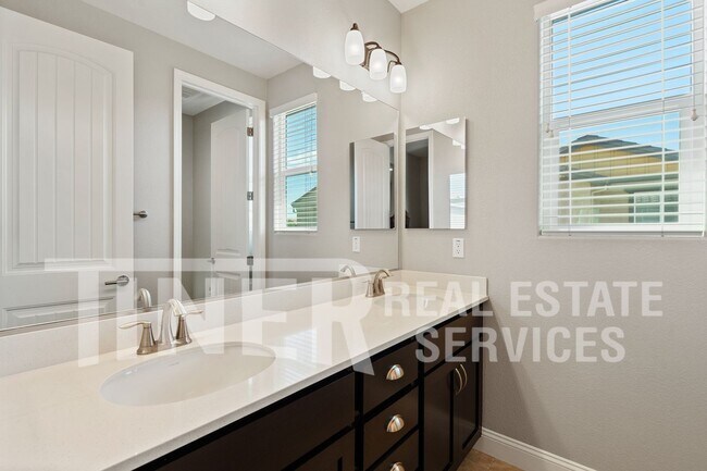 Building Photo - 4306 Natomas Central Dr