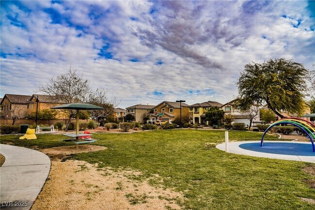 Building Photo - 4847 Double Down Dr