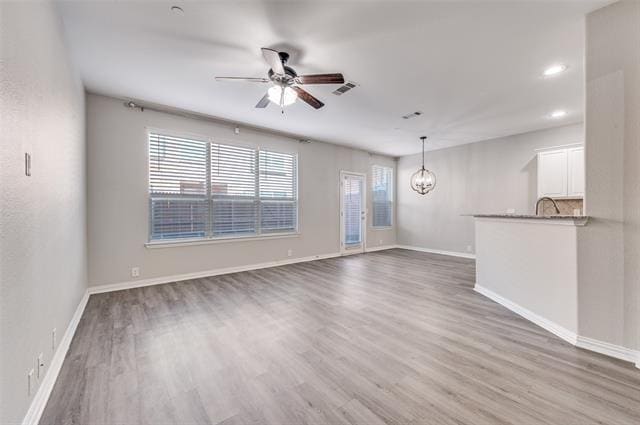 Building Photo - 1824 Villa Dr