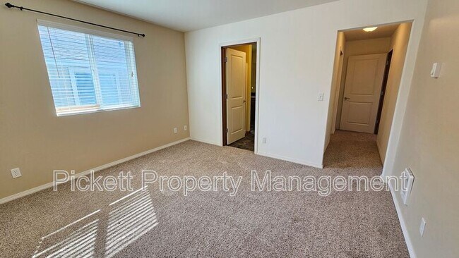 Building Photo - 1506 N Cambrian Ave