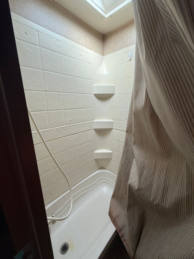 Building Photo - Elizabeth's RV Park