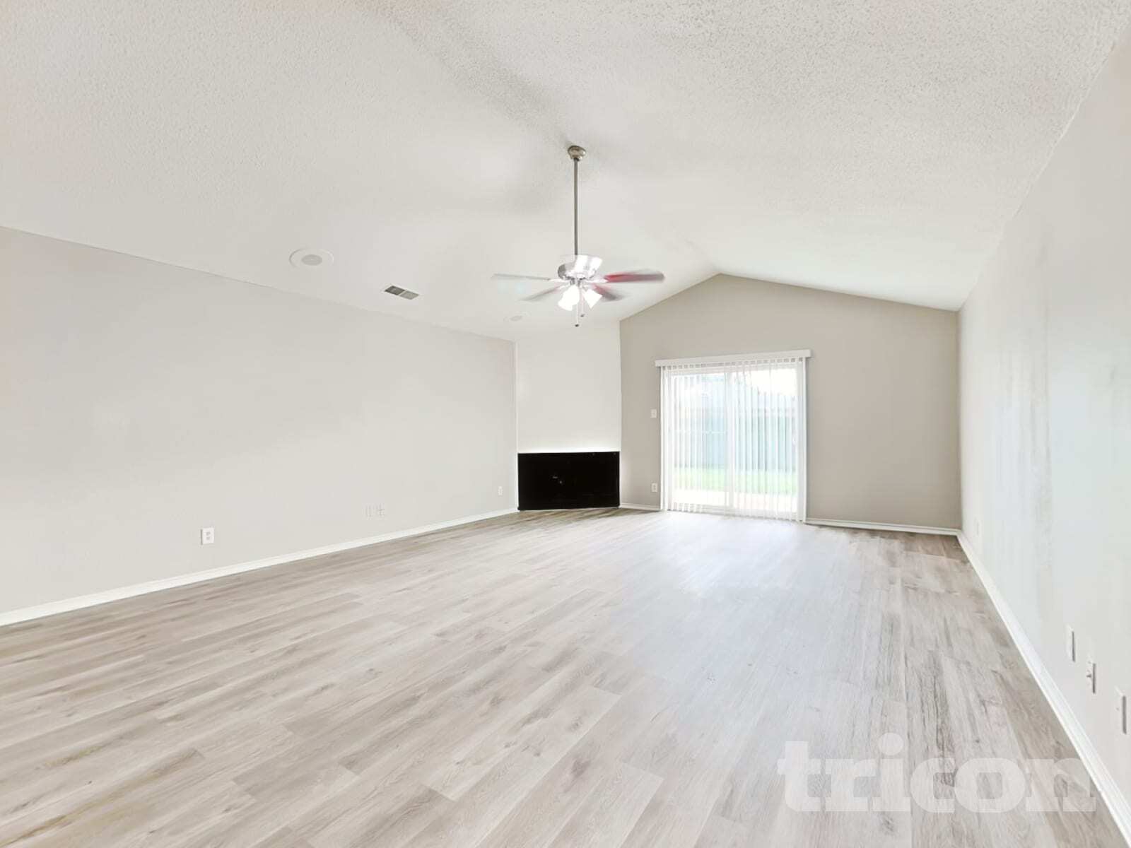 Building Photo - 1142 Shady Glen Circle Richardson TX