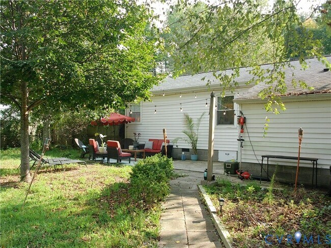 Building Photo - 3284 Chickahominy Rd