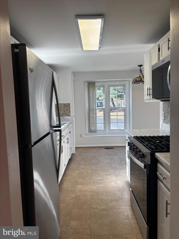 Building Photo - 14428 Black Horse Ct