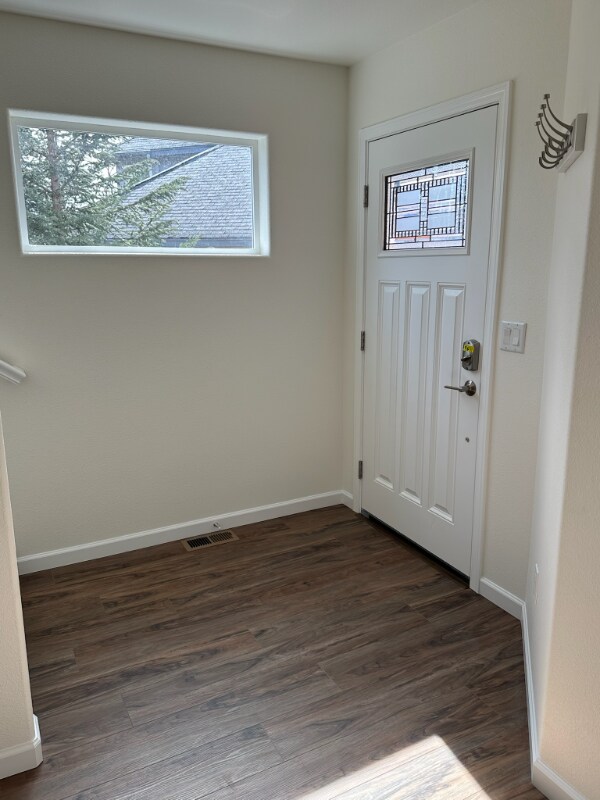 Building Photo - 4801 Kalenka Cir