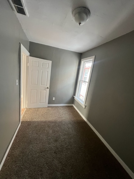 Building Photo - 1817 N 22nd St