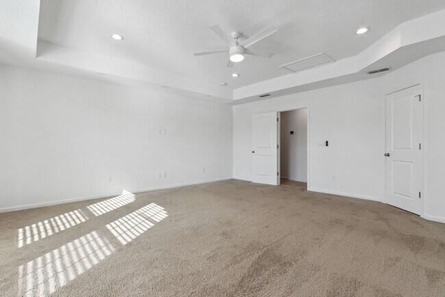 Building Photo - Spacious 5-Bedroom Home with Office, Den & Included Electric!