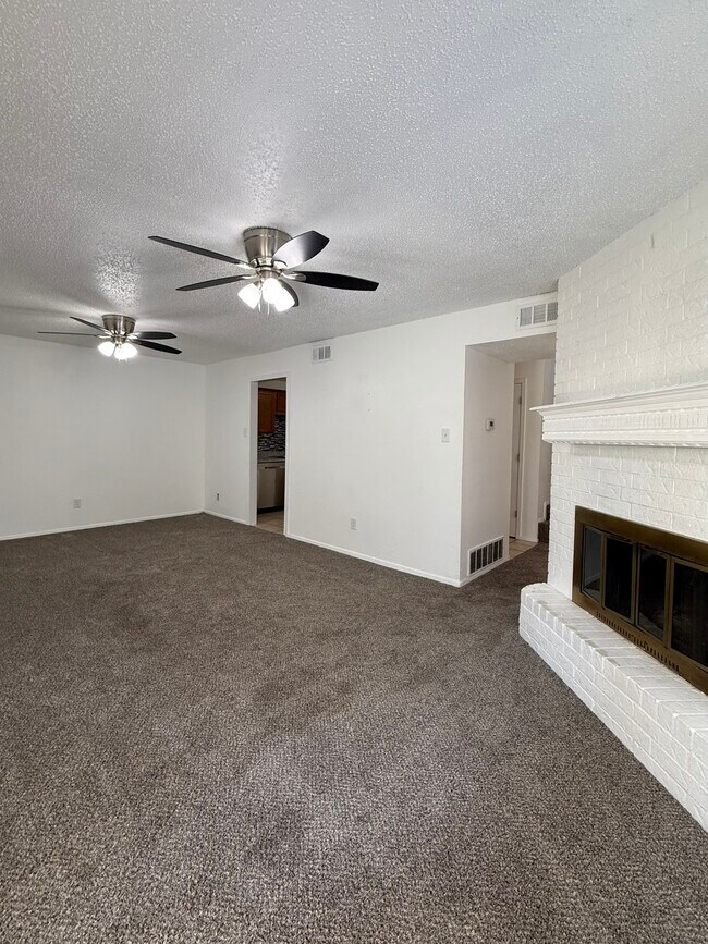 Building Photo - 4309 53rd St