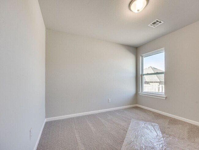 Building Photo - 1117 SW 139th Ter