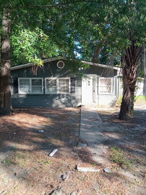 Building Photo - 1153 Hodson Dr