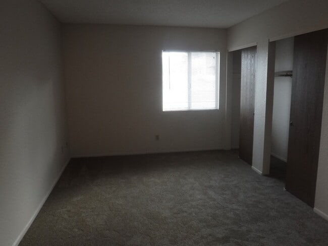 Building Photo - 4319 Avenida Cochise