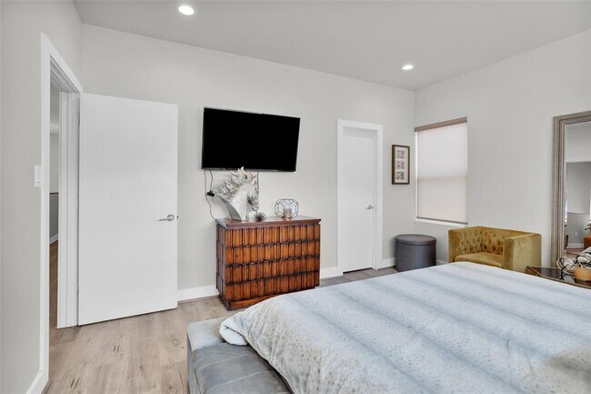 Building Photo - 2209 Padron Pl